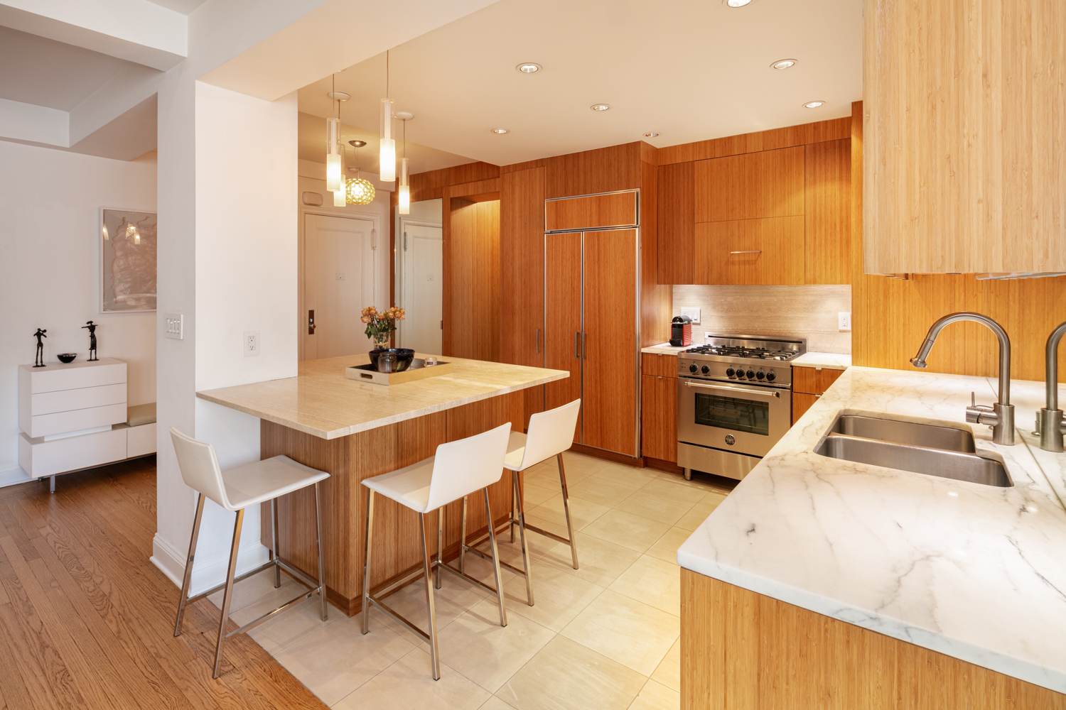 340 West 57th Street, Unit 7G Manhattan, NY 10019 - Photo 2 of 11