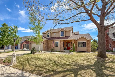 $995,000 | 1183 Twin Peaks Circle, Longmont, CO 80503