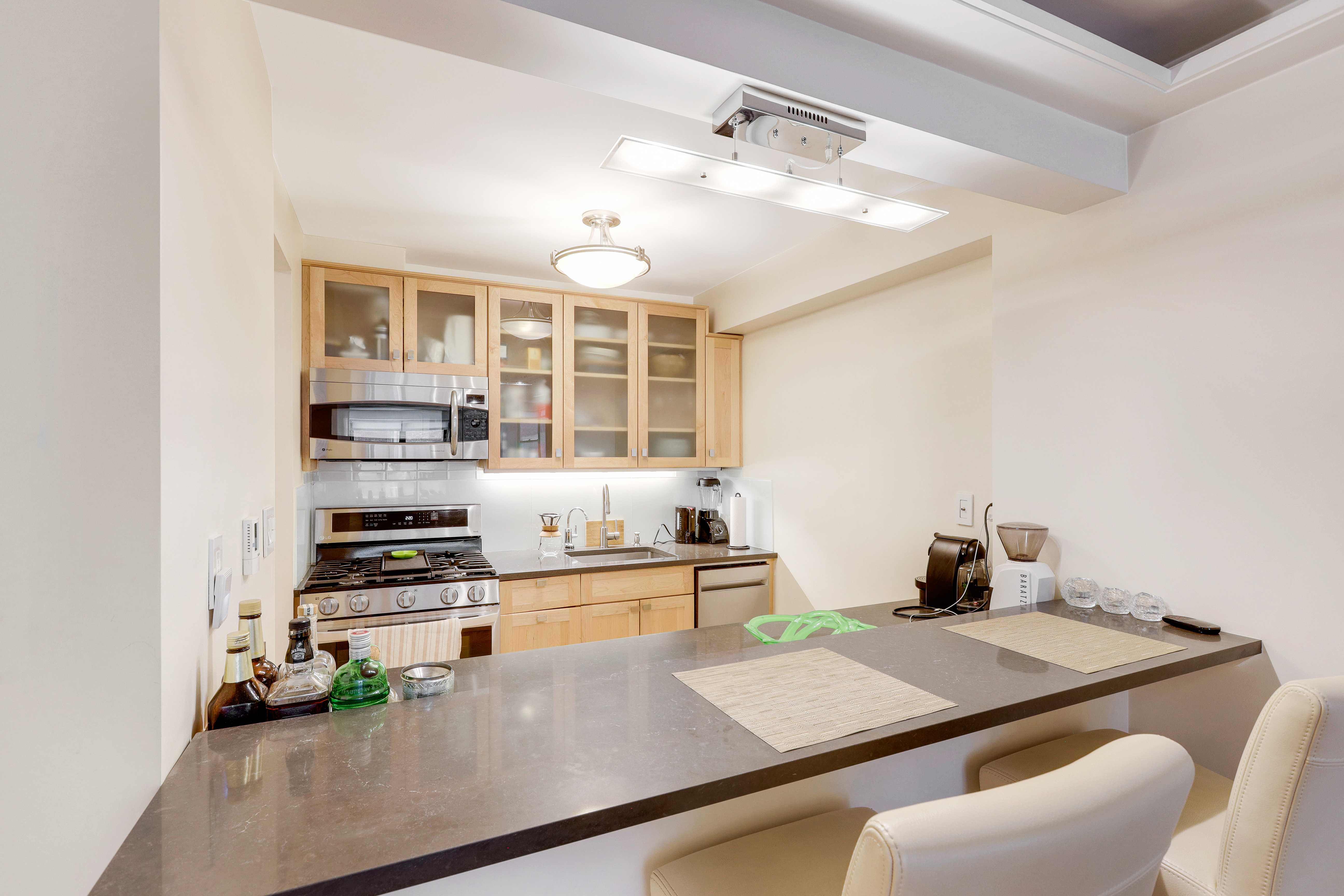 1036 Park Avenue, Unit 2B Manhattan, NY 10028 - Photo 5 of 7