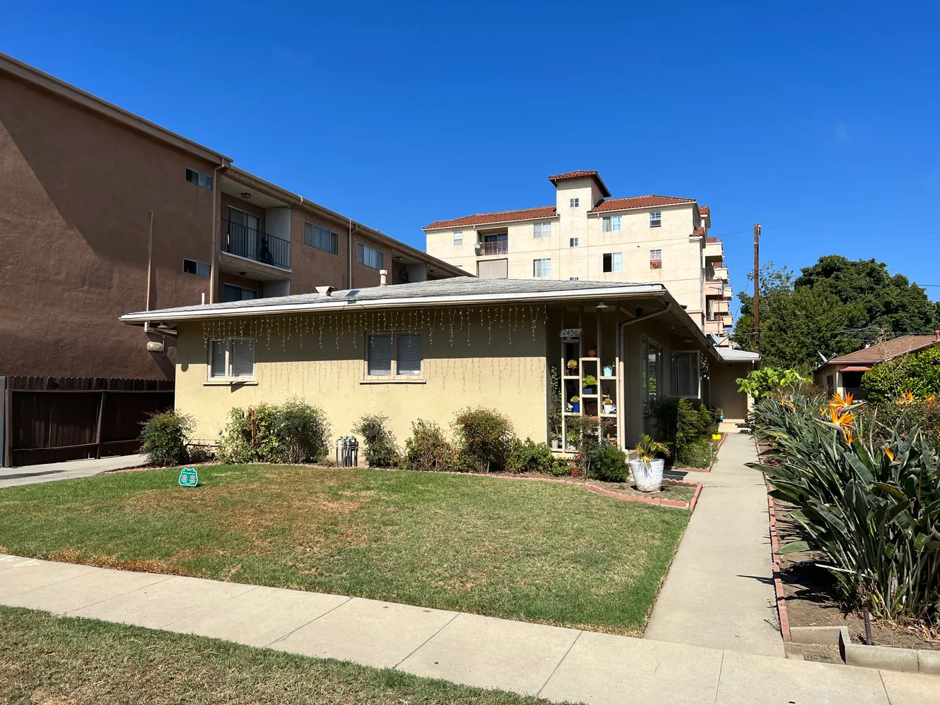 $1,650,000 | 2450 Corinth Avenue, Los Angeles, CA 90064