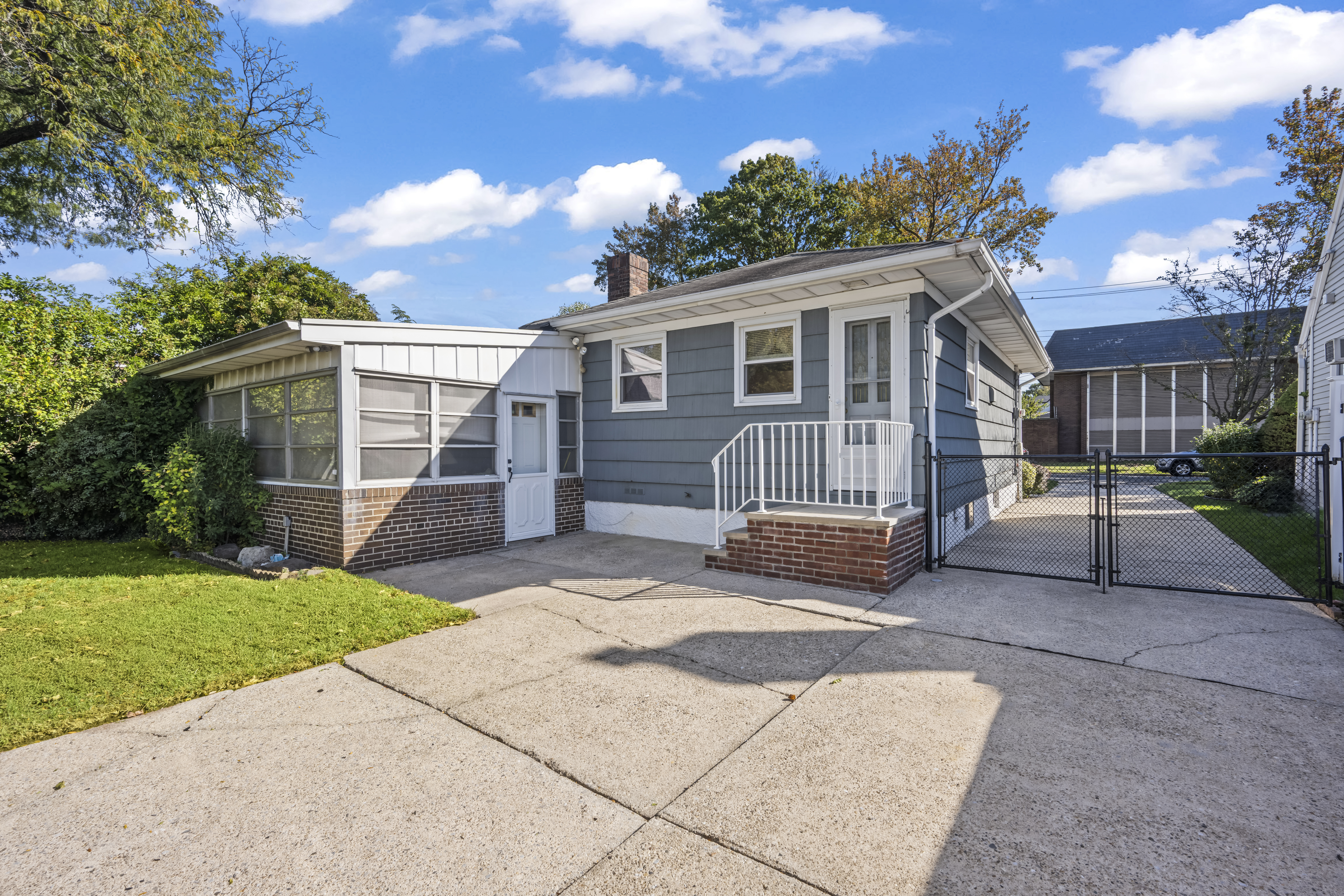 522 Stewart Avenue Staten Island, NY 10314 - Photo 27 of 33 a view of a house with a yard