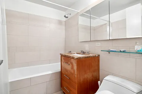 $850,000 | 251 7th Street, Unit 4B | Gowanus