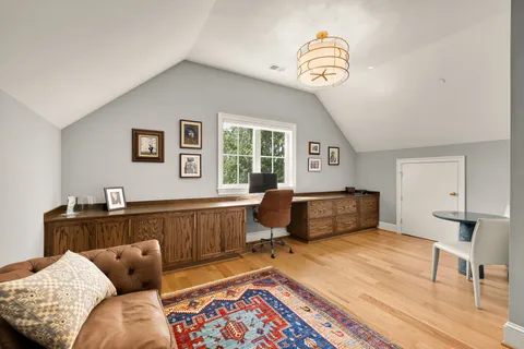 $4,100,000 | 5537 Hawthorne Place Northwest, Washington, DC 20016