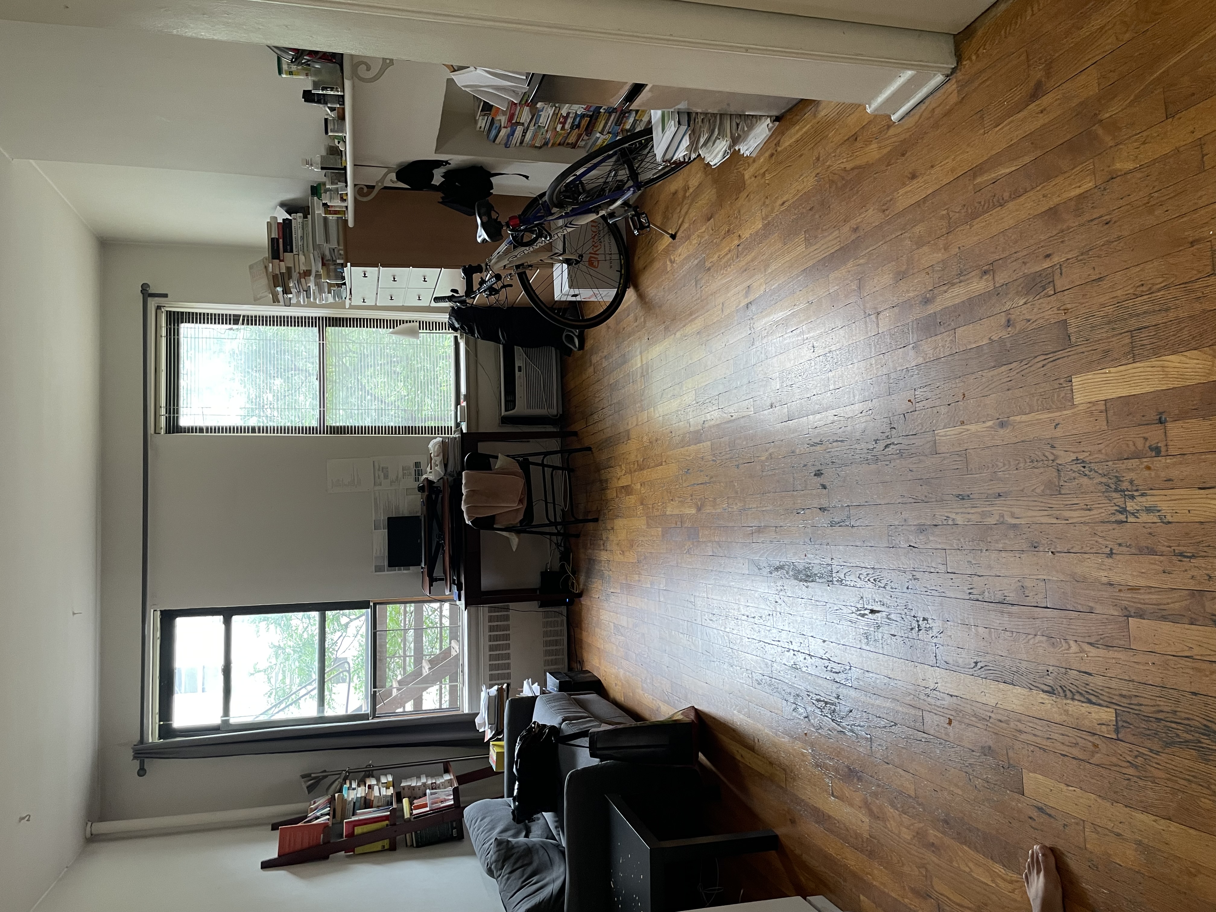 417 East 78th Street, Unit 3A Manhattan, NY 10075 - Photo 2 of 4