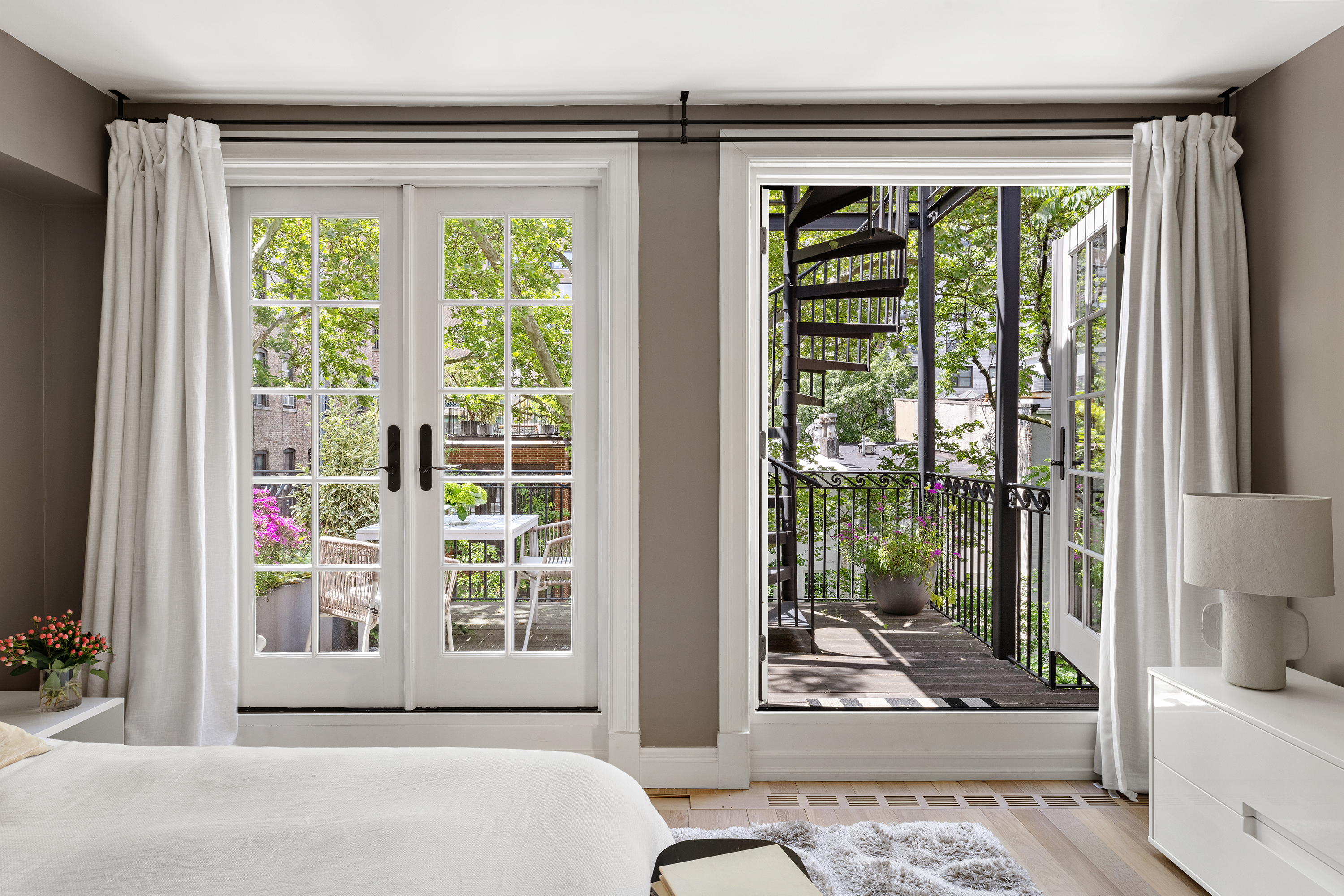 136 East 19th Street, Unit PHW Manhattan, NY 10003 - Photo 15 of 22