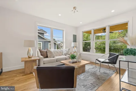 $1,050,000 | 2118 Rand Place Northeast, Washington, DC 20002