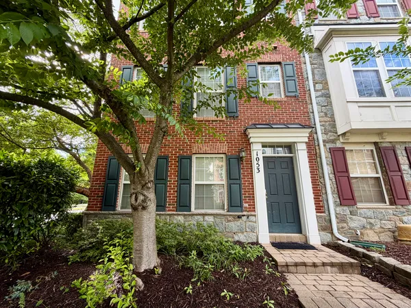 $700,000 | 1053 Gaither Road, Rockville, MD 20850