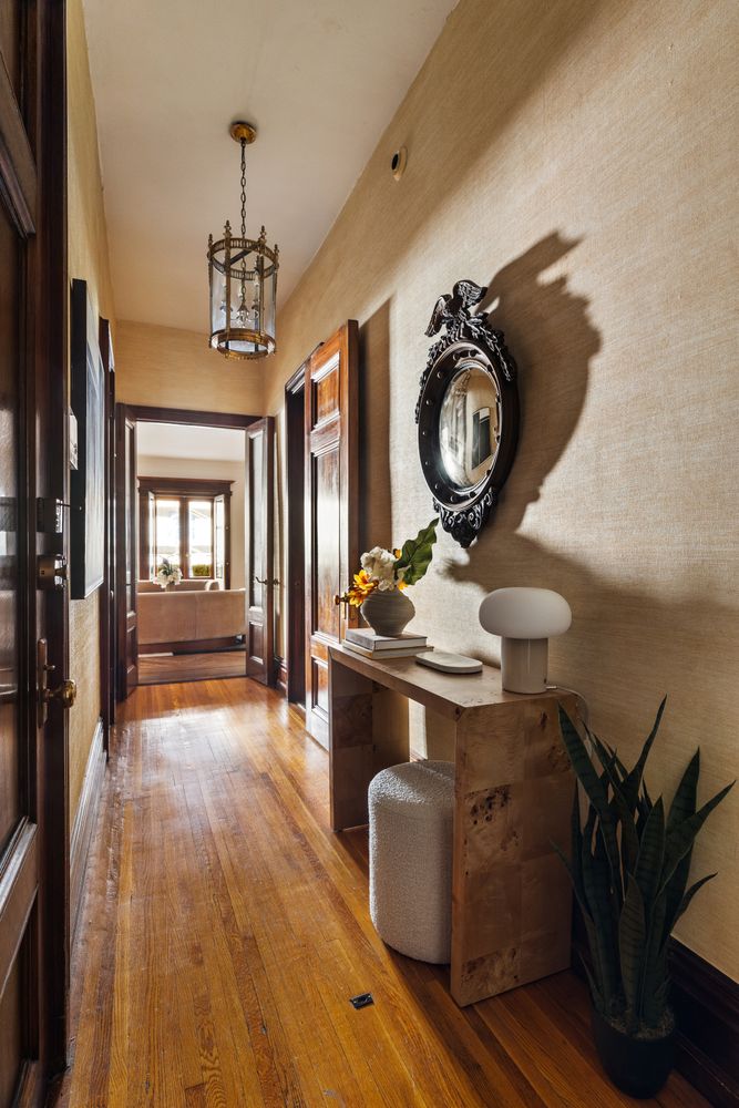 4 East 77th Street Manhattan, NY 10075 - Photo 6 of 13