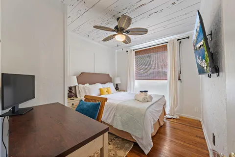 $699,900 | 717 Macy Street, West Palm Beach, FL 33405