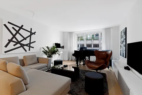 $5,995 | 301 West 53rd Street, Unit 4H | Hell's Kitchen