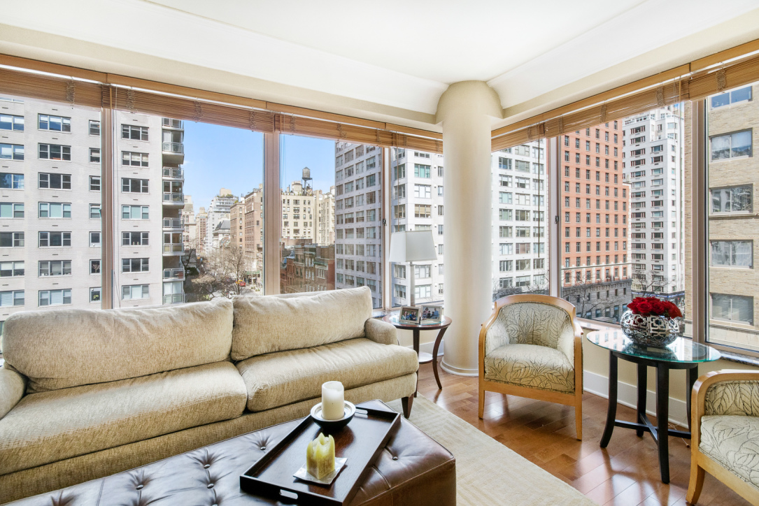 200 East 69th Street, Unit 7B Manhattan, NY 10021 - Photo 2 of 9