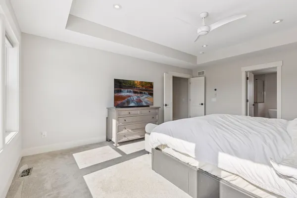 $1,850,000 | 16865 46th Avenue North, Plymouth, MN 55446