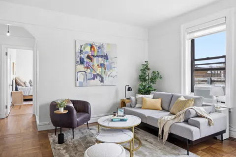 $725,000 | 485 Central Park West, Unit 7A | Upper West Side