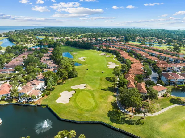 $525,000 | 9300 Baytowne Wharf Boulevard, Unit 133135, Miramar Beach, FL 32550