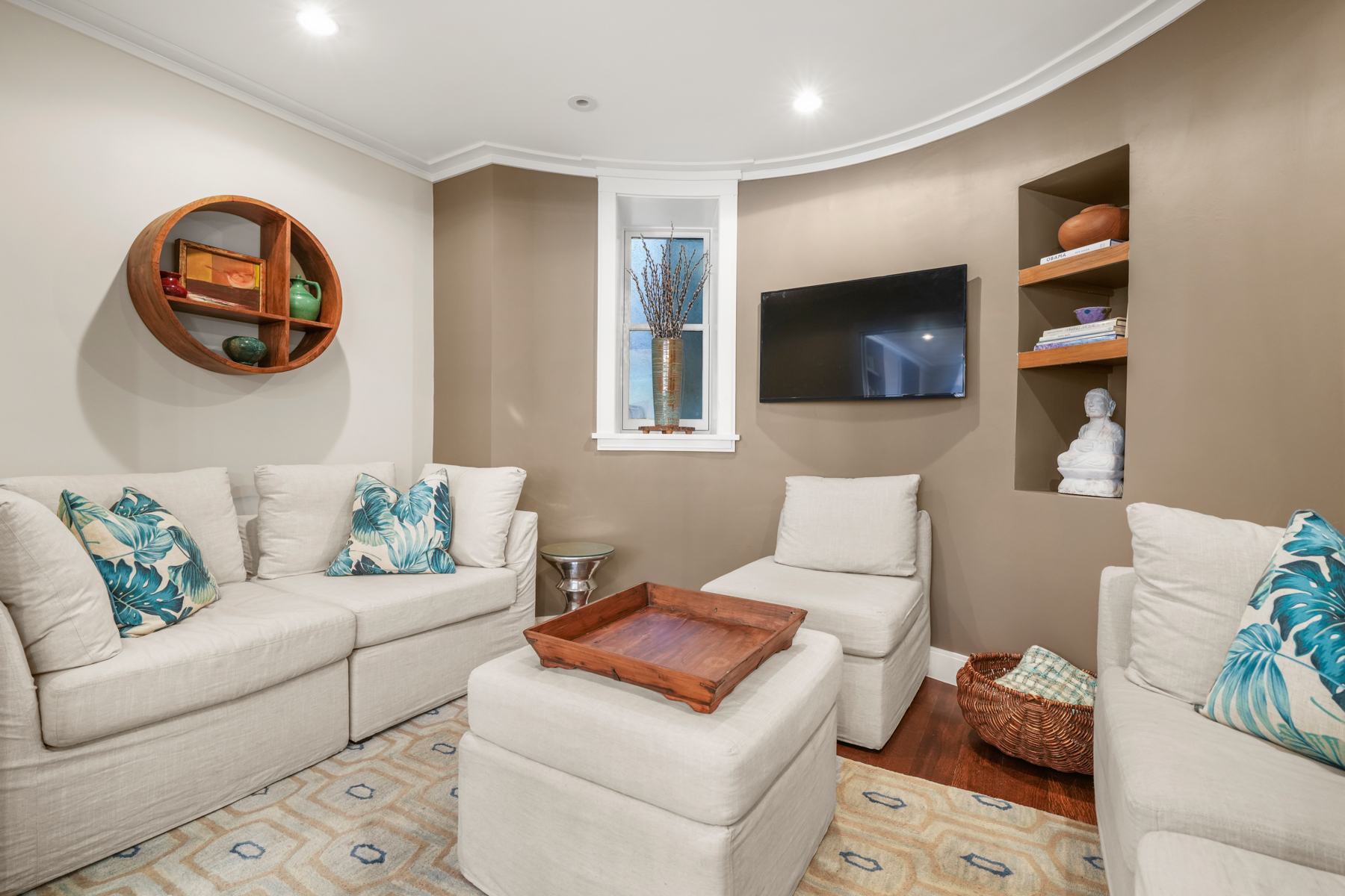 220 West Canton Street, Unit 1 Boston, MA 02116 - Photo 21 of 32