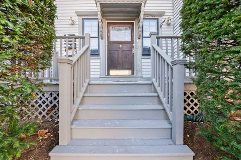 $399,900 | 47 Baltimore Street, Unit 4, Lynn, MA 01902