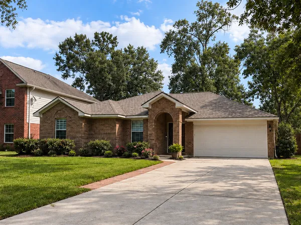 $319,900 | 1518 Caraquet Drive, Spring, TX 77386