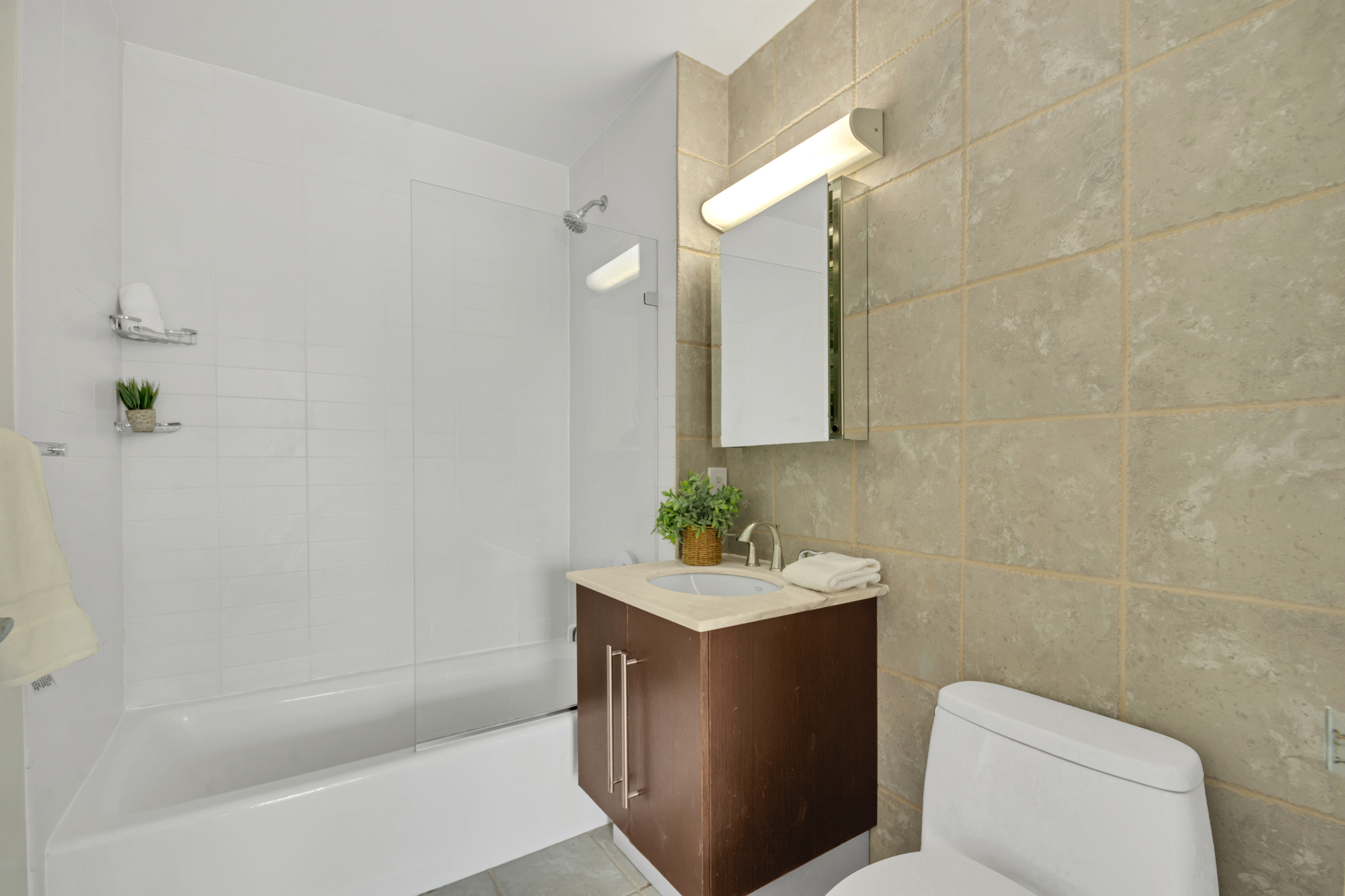 2002 5th Avenue, Unit 4D Manhattan, NY 10035 - Photo 11 of 12