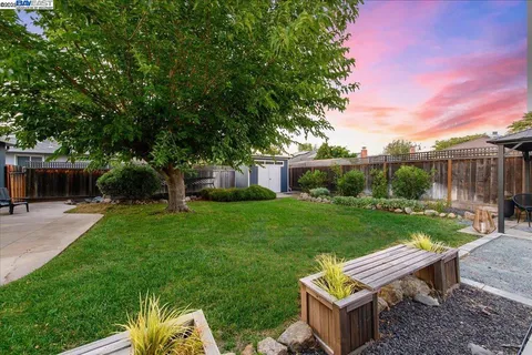 Contact Agent | 168 Albatross Avenue, Livermore, CA 94551