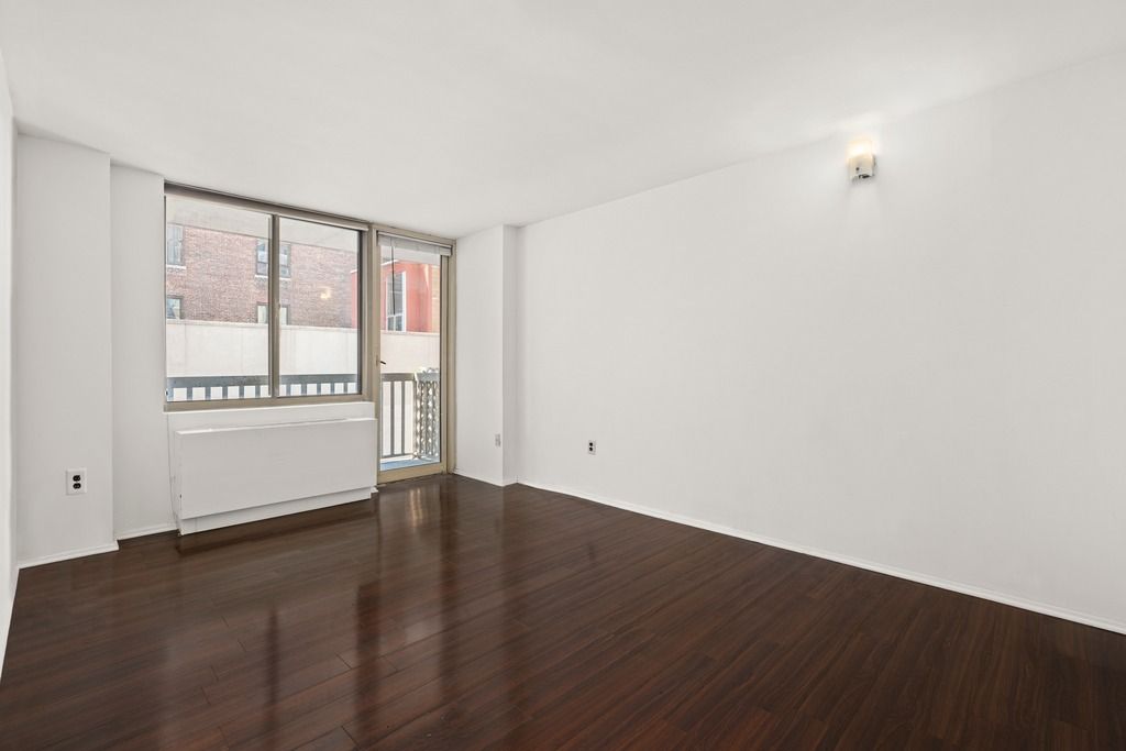 $3,700 | 50 Lexington Avenue, Unit 9A | Flatiron