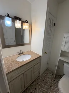 $425,000 | 101 Montgomery Avenue, Unit B2, Bala Cynwyd, PA 19004