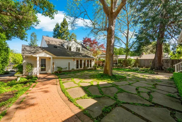 $3,050,000 | 4011 East 3rd Avenue, Napa, CA 94558