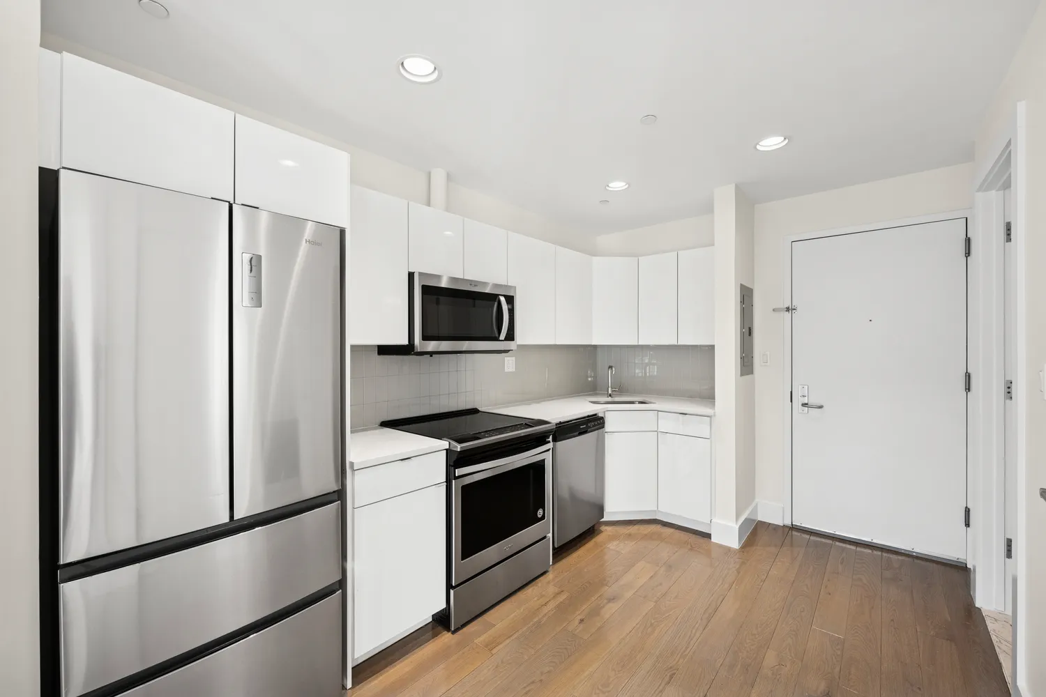 $3,895 | 1164 Greene Avenue, Unit 3A | Bushwick