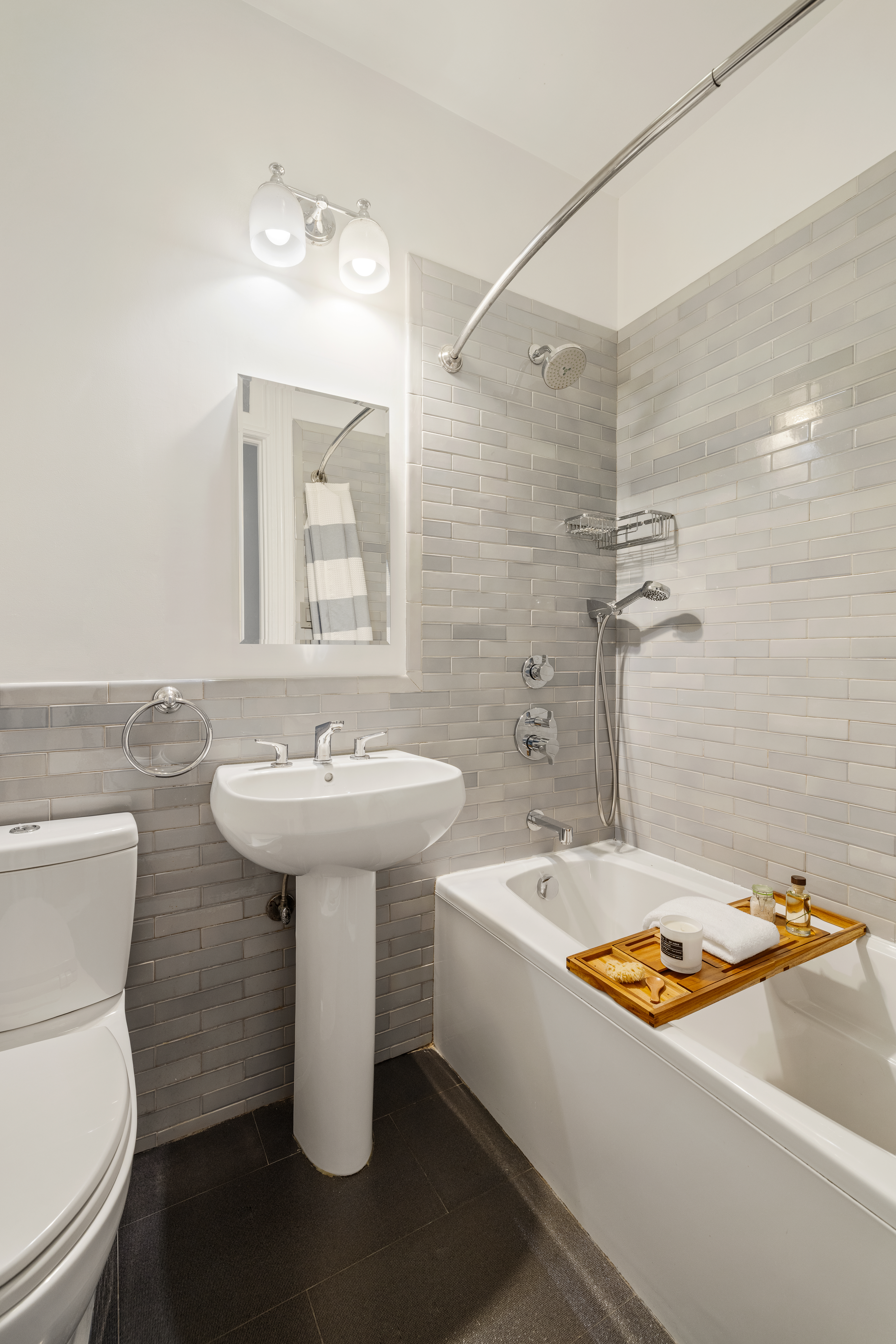 422 2nd Street, Unit 4 Brooklyn, NY 11215 - Photo 11 of 13