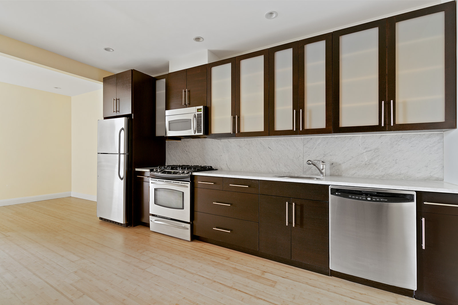35 McDonald Avenue, Unit 1A Brooklyn, NY 11218 - Photo 3 of 5