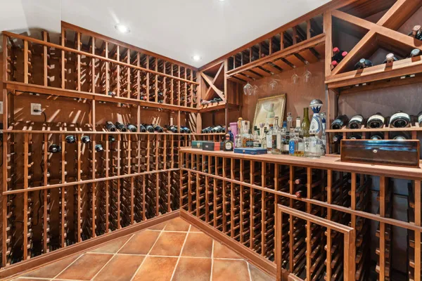 $1,949,000 | 13454 Campus Drive, Oakland, CA 94619