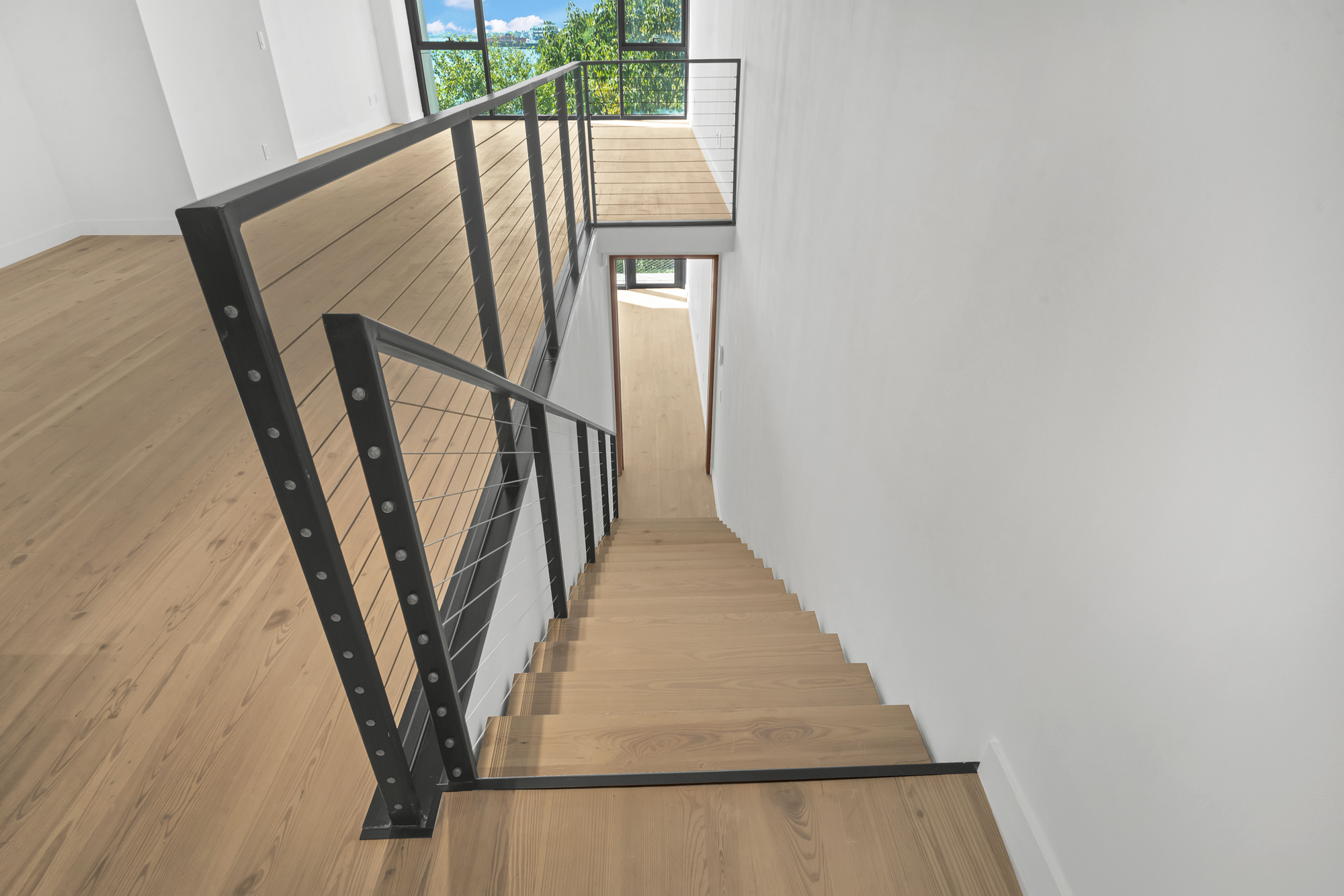 90 Furman Street, Unit N405 Brooklyn, NY 11201 - Photo 25 of 36 a view of entryway