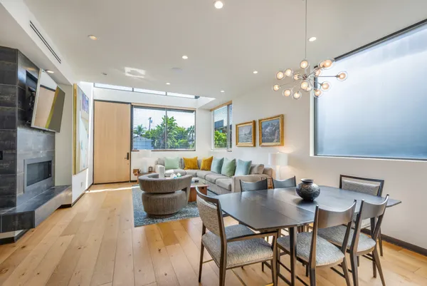$3,825,000 | 2325 Cloy Avenue, Venice, CA 90291