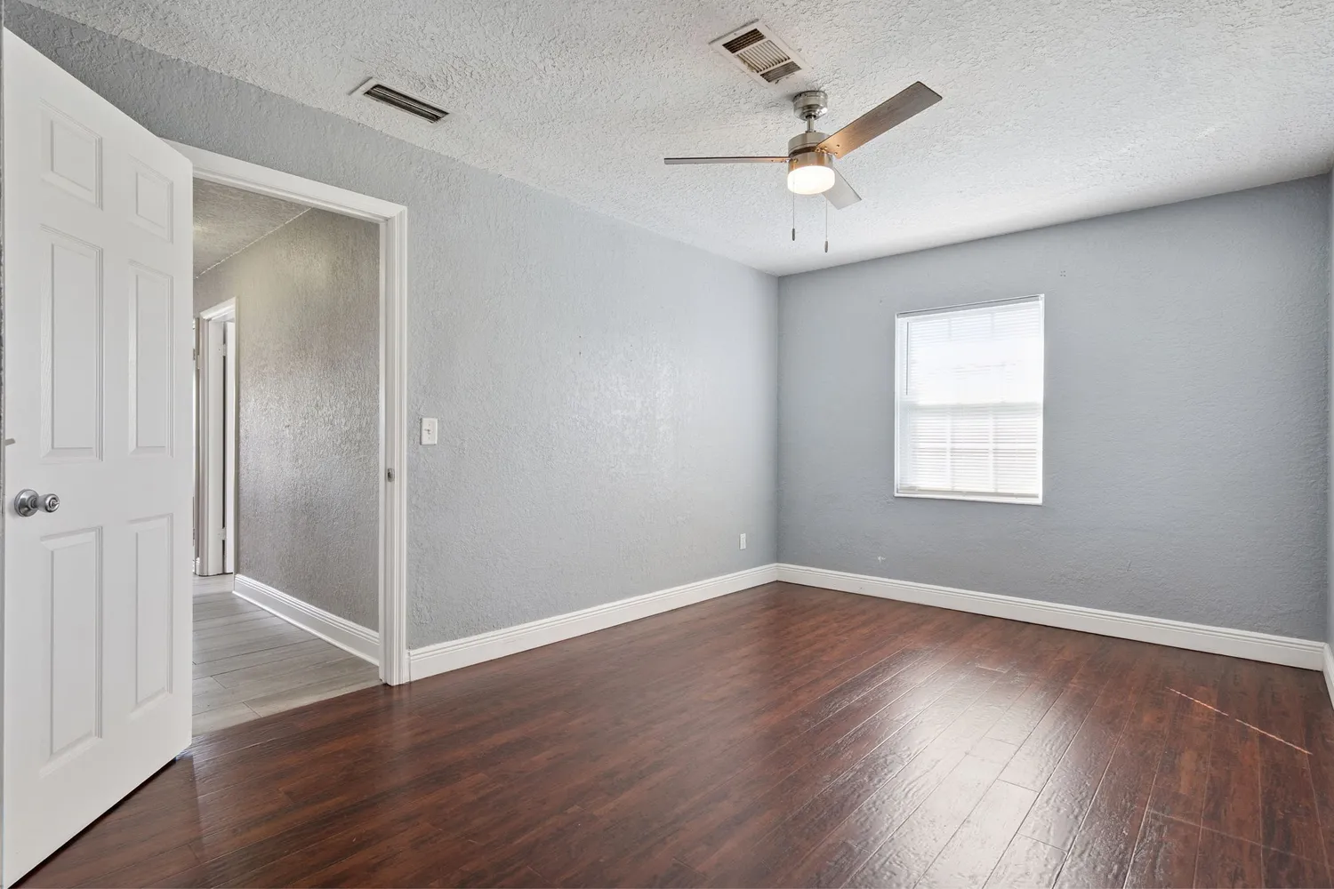 $339,000 | 4120 Crossen Drive, Orlando, FL 32822