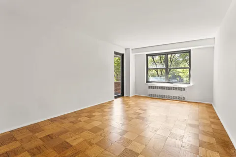 $699,000 | 385 Grand Street, Unit L207 | Lower East Side