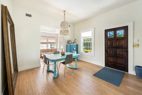 $2,200,000 | 524 West 47th Street, Miami Beach, FL 33140