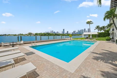 $425,000 | 1130 Venetian Way, Unit 1D, Miami Beach, FL 33139
