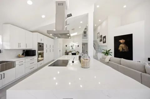 $1,295,000 | 22583 Caravelle Circle, Boca Raton, FL 33433