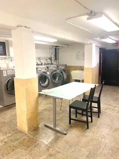 $4,400 | 330 East 58th Street, Unit 4F | Sutton Place