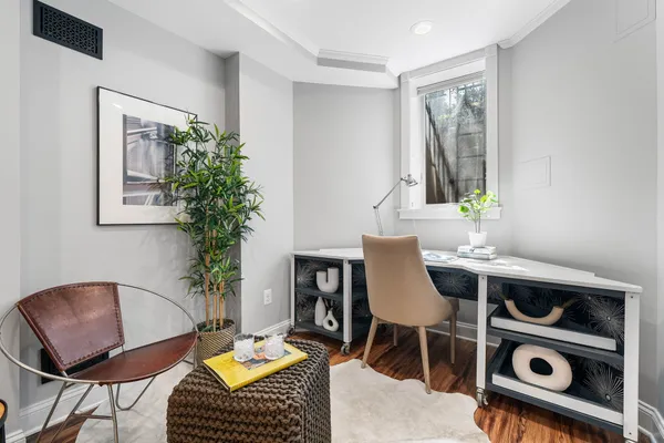 Contact Agent | 1515 T Street Northwest, Washington, DC 20009