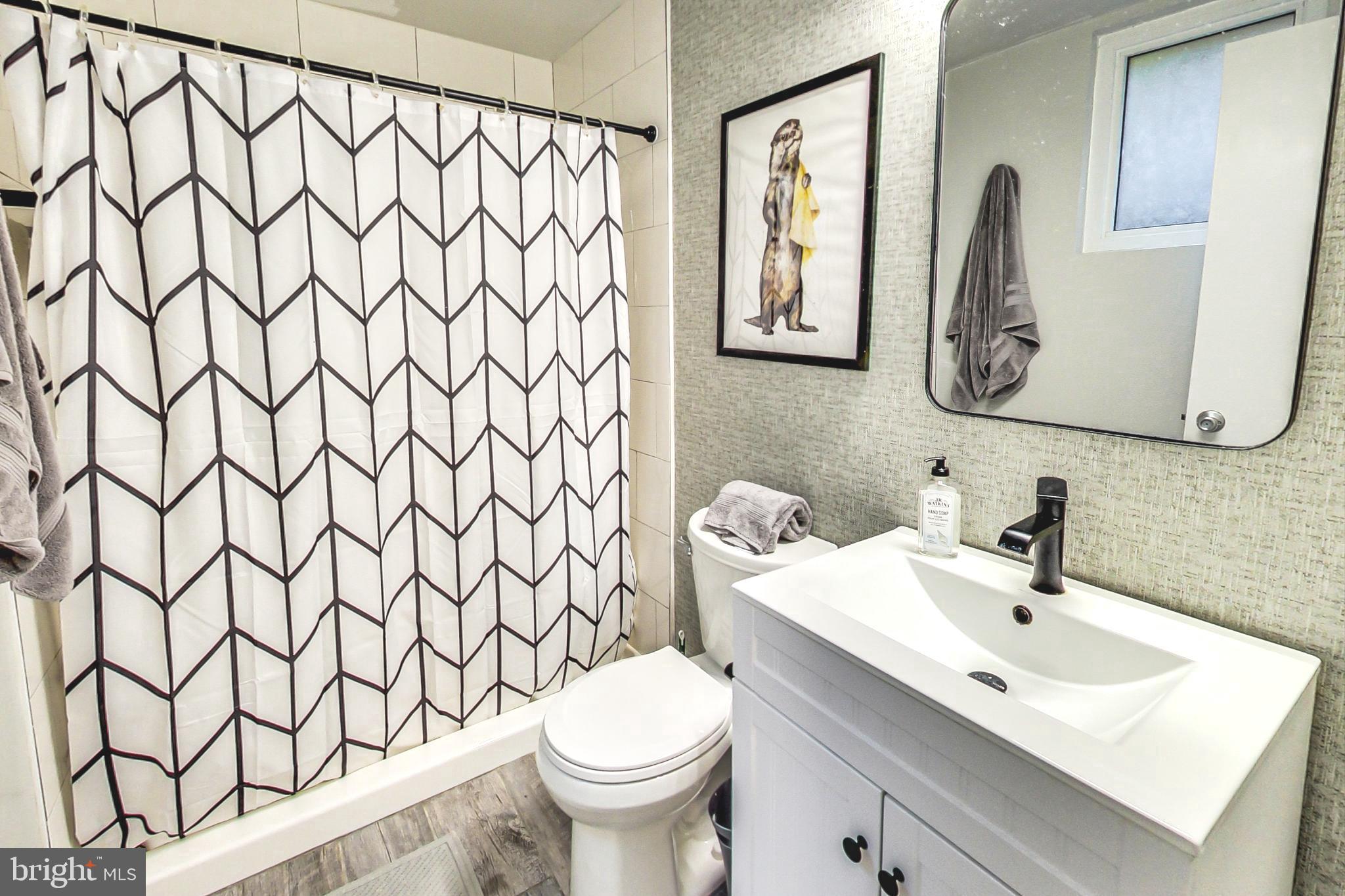 1810 Kalorama Road Northwest, Unit B1 Washington, DC 20009 - Photo 15 of 20