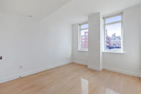 $549,000 | 2300 Frederick Douglass Boulevard, Unit 8D | Harlem