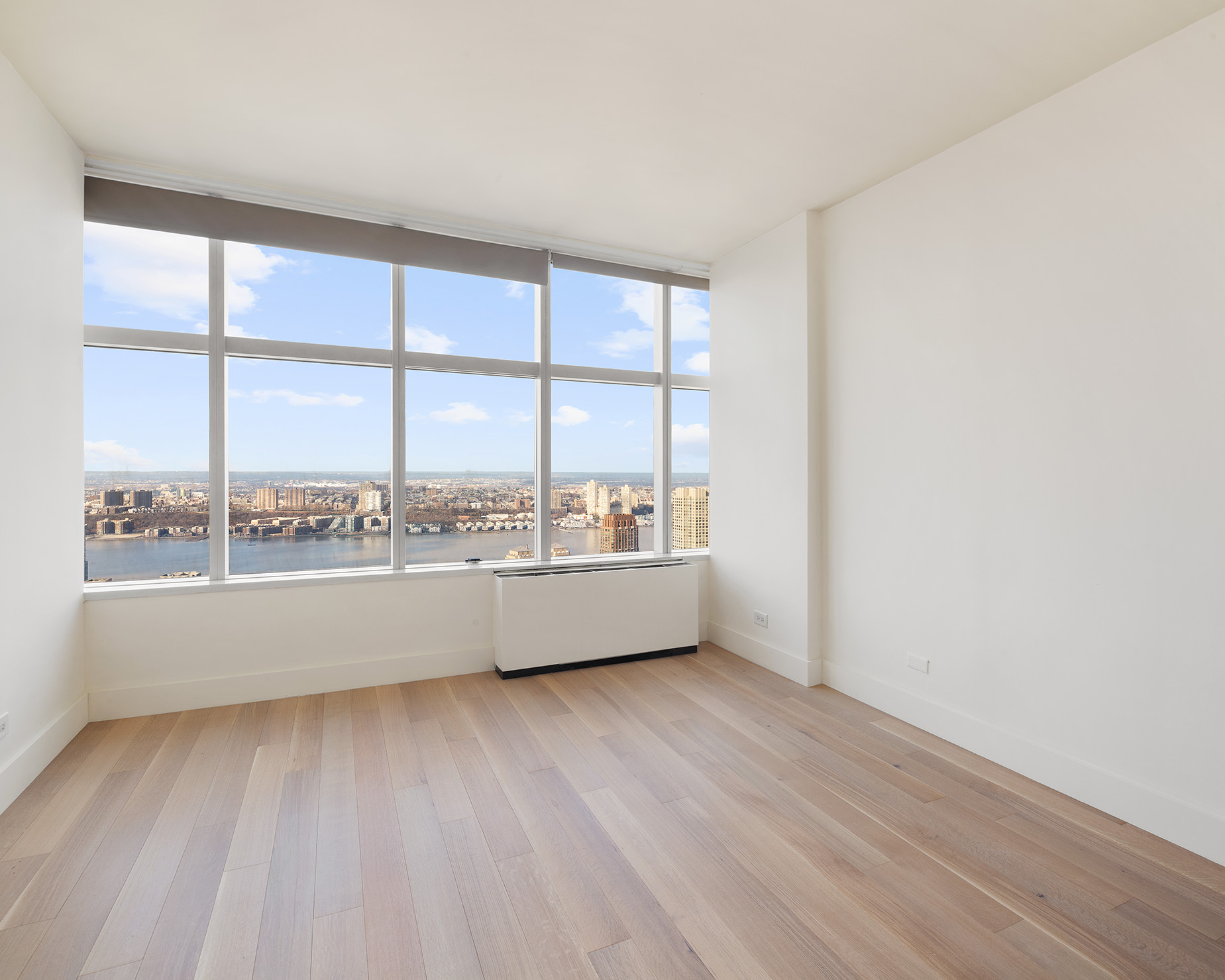 160 West 66th Street, Unit 56F Manhattan, NY 10023 - Photo 8 of 13