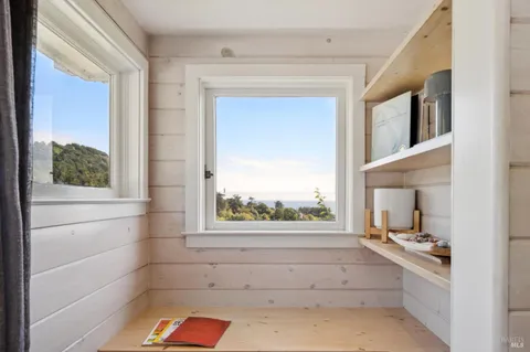 $3,680,000 | 40 Laurel Avenue, Stinson Beach, CA 94970