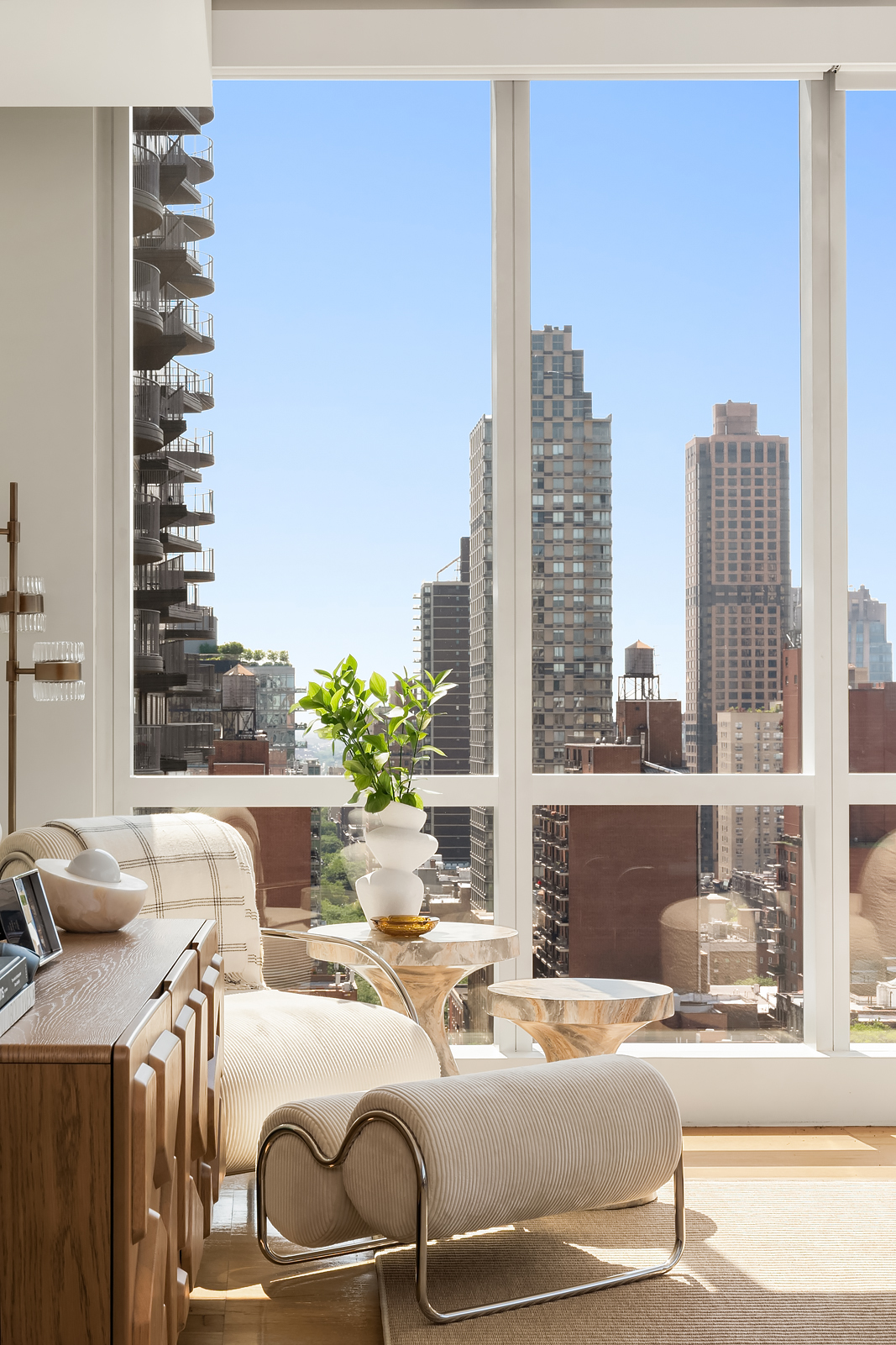 151 East 85th Street, Unit 17B Manhattan, NY 10028 - Photo 3 of 10