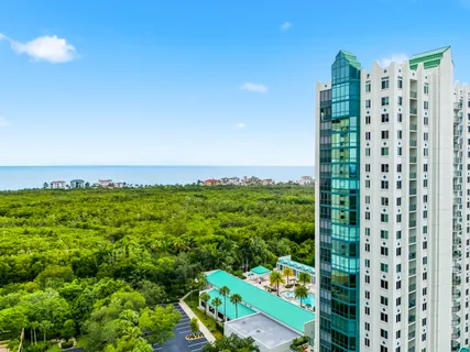 $2,550,000 | 7515 Pelican Bay Boulevard, Unit 5C, Naples, FL 34108