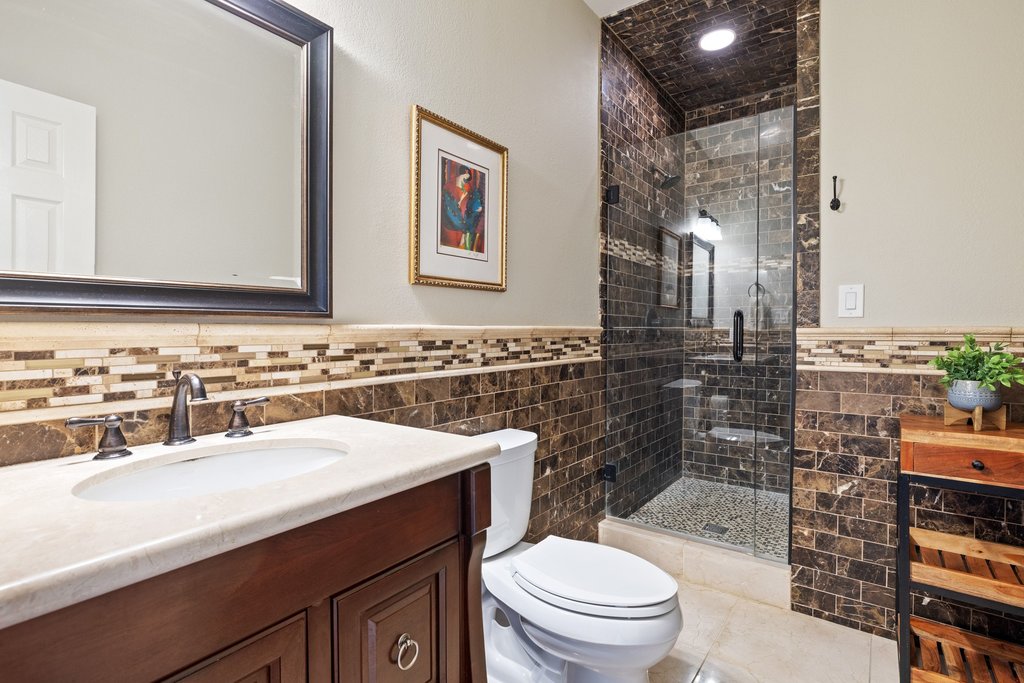 12424 Fairfax Ridge Place Austin, TX 78738 - Photo 17 of 40