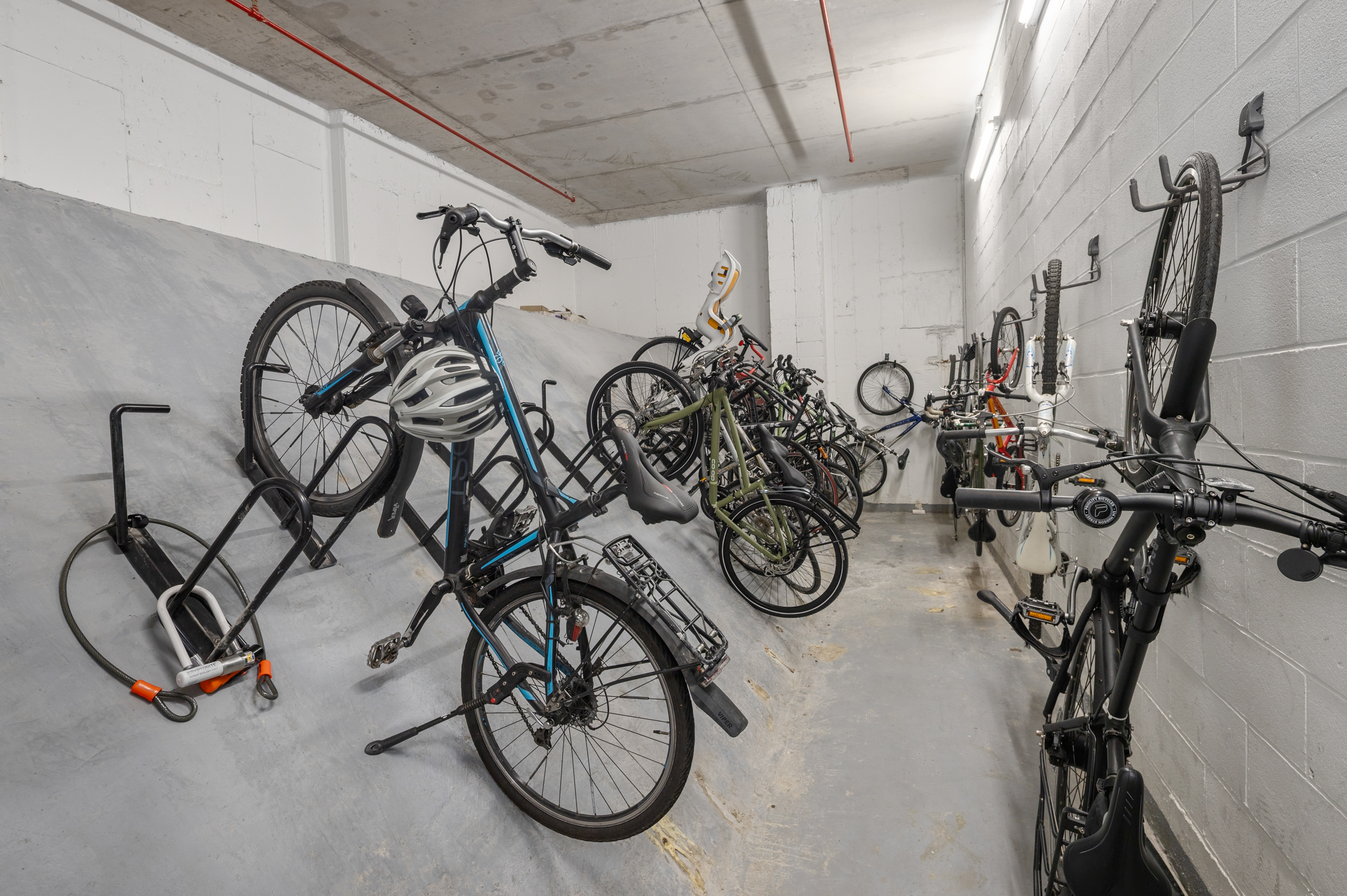 251 1st Street, Unit 7E Brooklyn, NY 11215 - Photo 17 of 20