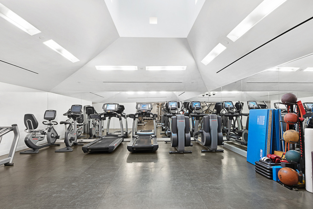 311 West Broadway, Unit 8A Manhattan, NY 10013 - Photo 14 of 15