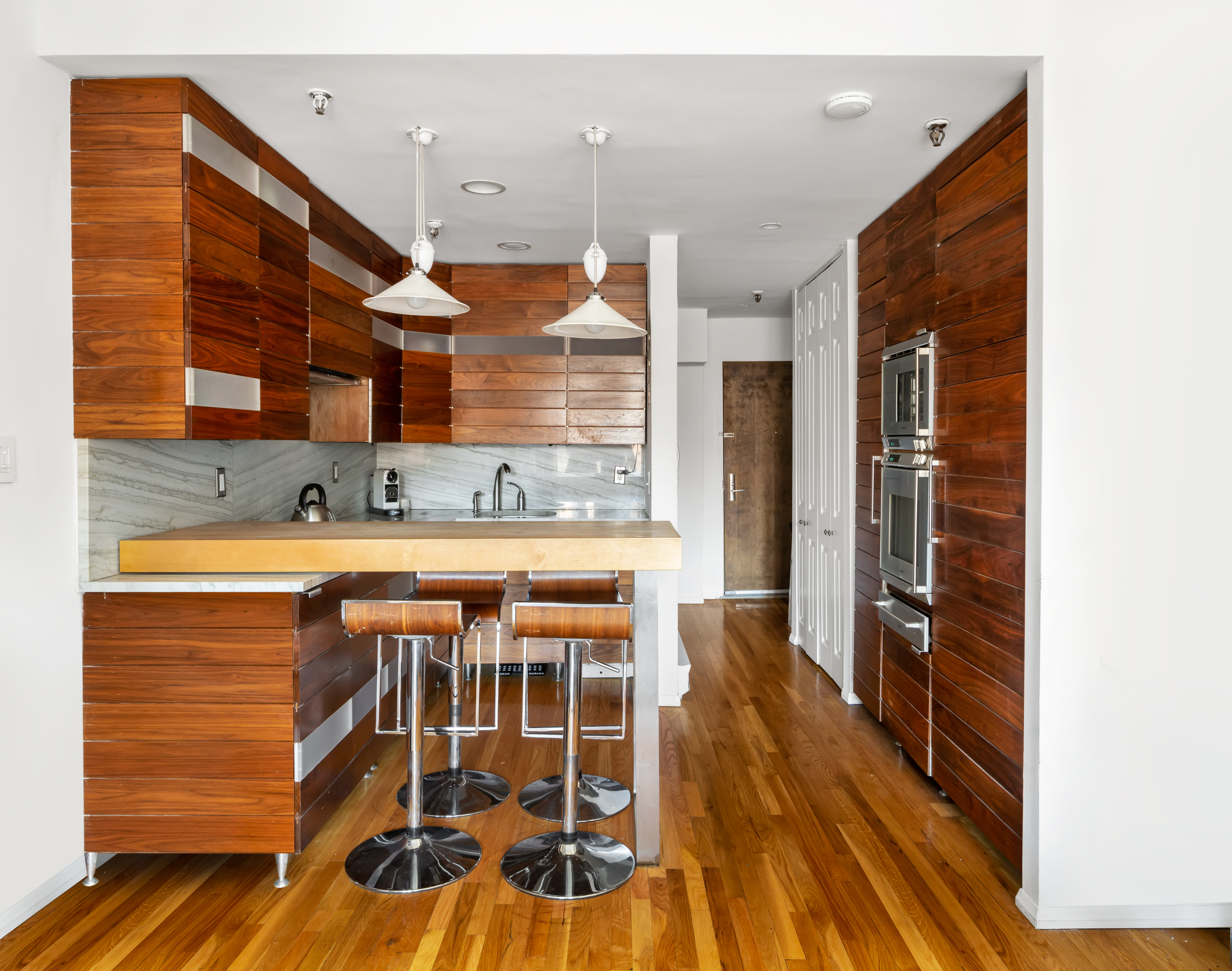 331 West 14th Street, Unit PHB Manhattan, NY 10014 - Photo 2 of 6