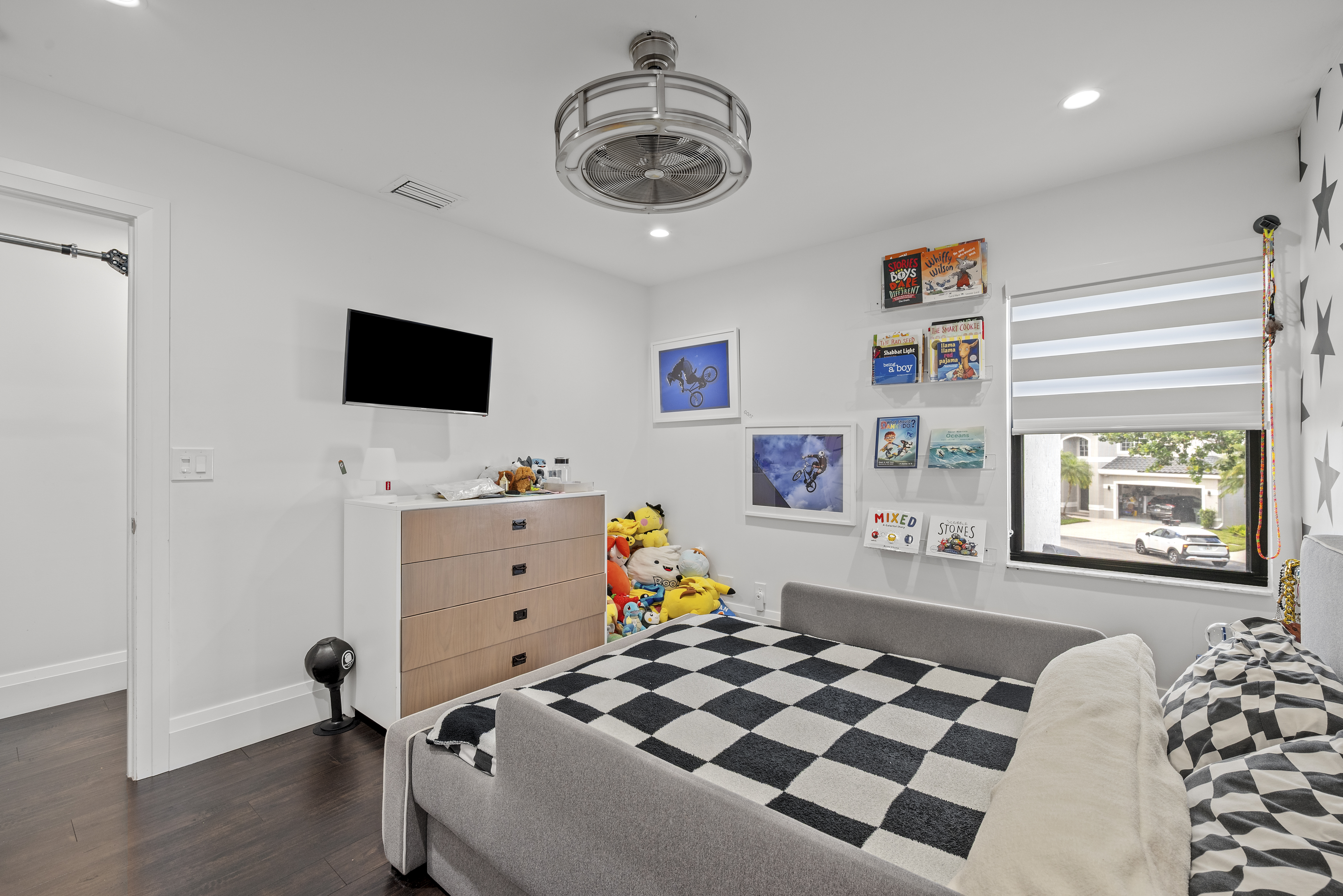 4070 Northwest 58th Lane Boca Raton, FL 33496 - Photo 36 of 79